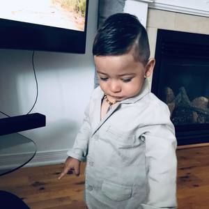 Meet your Posher, Esther